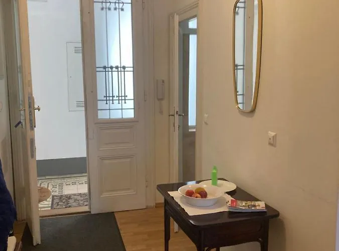 Charmantes Wiener Jugendstilhaus Kostenloses Wlan * Βιέννη
